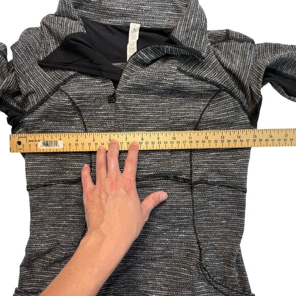 Lululemon Base Runner Half-Zip Sweater Gray & Black Herringbone Size 4 - Picture 11 of 16